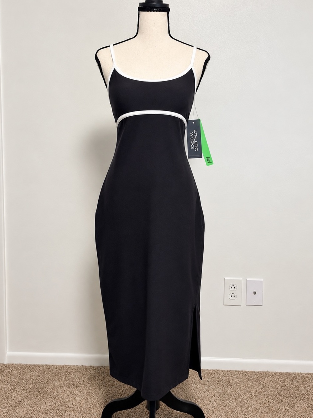 Athletic Works ButterCore Black & White Midi Dress XS 0-2 NWT